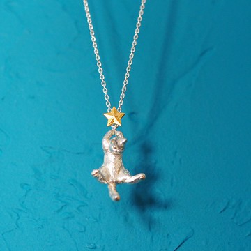 白貓挂件雙手捧著星星