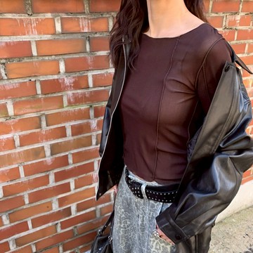 ISA_【ISA MADE】層次純慾感 透肌捲邊上衣_51050