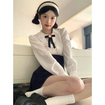 韓劇學院風套裝女2023新款秋季白色jk襯衫高腰半身裙褲網紅兩件套