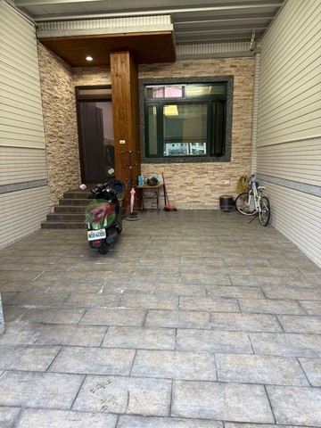 專任~慈惠商圈稀有釋出屋況極好車庫別墅B0498｜花蓮縣吉安鄉慈惠六街