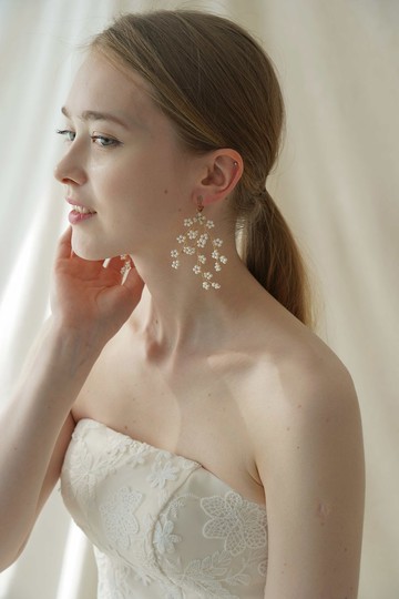 滿天星耳環 E006