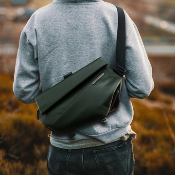 【情人節禮盒】黑標款-Radiant R1 極速行動單肩包 - 橄欖綠