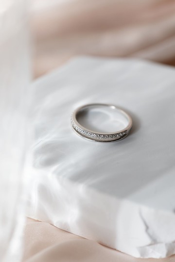 Crown 925純銀 細緻經典排鑽戒指