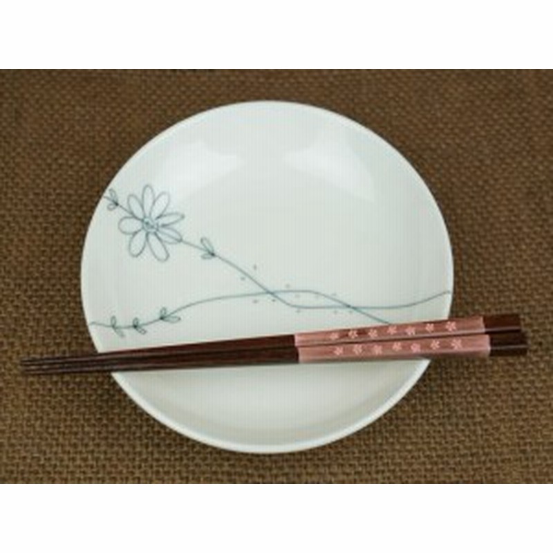 フラワーライン うすかる 16 5cm五 まん丸皿 青 カフェ 食器 小皿 丸 プレート 美濃焼 おしゃれ 和食器 日本製 国産 陶器 軽量 軽い ラ 通販 Lineポイント最大1 0 Get Lineショッピング