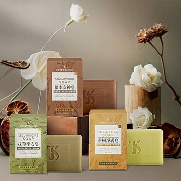 SWEET TOUCH 直覺保濕草本皂80g 香皂 肥皂 沐浴 洗澡 除穢 平安 茶樹 檀香【小三美日】DS025499
