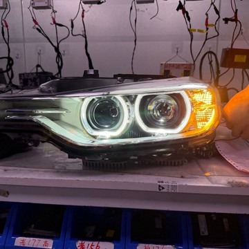 (質量保固）13-15款BMW 3系F30 氙氣大燈原廠大燈總成原裝大燈左邊大燈總成