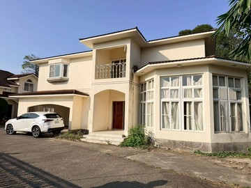 專任新竹寶山超美大地坪美式建築｜新竹縣寶山鄉雙林路一段