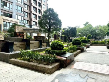 ☘︎黃瀅庭☘台積電3房平車環境清幽交通便利採光佳｜高雄市左營區自勉路