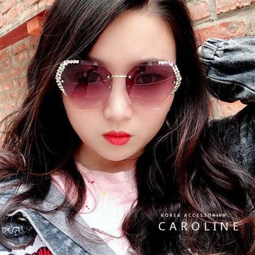 《Caroline》韓系質感熱門款網紅潮流水鑽太陽眼鏡72337