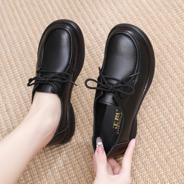 腳寬腳胖女鞋工作鞋久站不累腳餐飲廚房上班鞋純黑色系帶圓頭單鞋