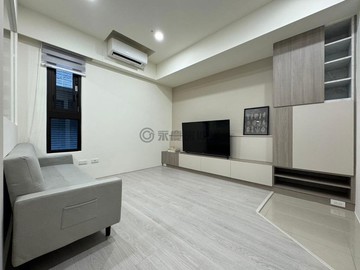 巨蛋崇德商圈｜高樓美裝潢 2 房平移車位｜高雄市左營區至真路