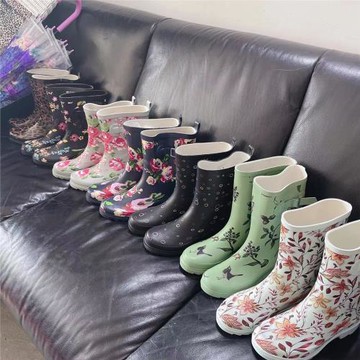 2024夏款雨靴加大碼女雨鞋簡單款中筒厚底橡膠雨鞋男女式印花雨靴