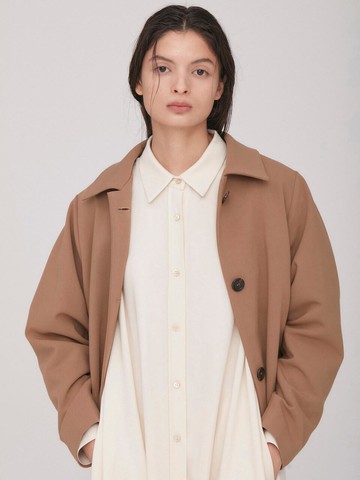 Luz Volume Short Jacket_Camel Beige