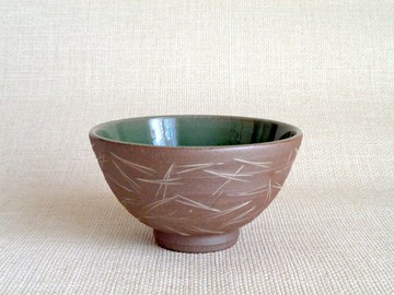 碗 青瓷嵌紋 松葉b