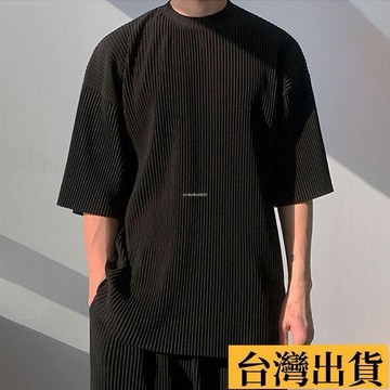🌈台倉出庫🌈 透氣性強冰絲褶皺短袖t恤男夏季ins潮牌寬鬆條紋垂感半袖潮流百搭圓領體恤
