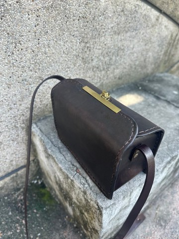 Sienna手工真皮小方糖包