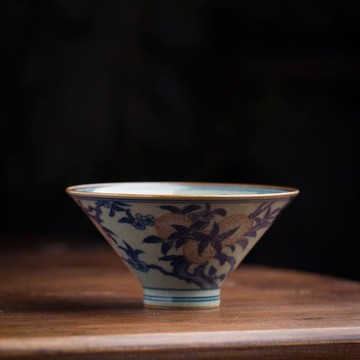 青花釉下彩純手繪九桃五福主人杯全手工斗笠杯茶杯柴燒陶瓷單杯