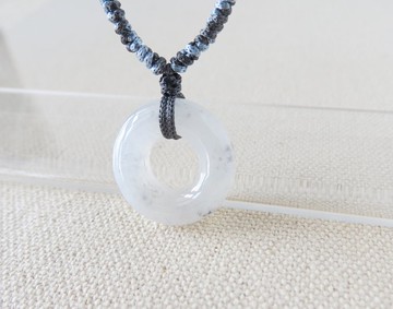 本命年【歲歲平安】冰烏雞翡翠絲光編織項鍊*SA54*招財開運、避邪