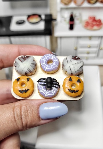 玩具屋和娃娃的萬聖節縮影 - 萬聖節禮物