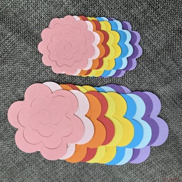 桃園速寄🌈彩色玫瑰花形紙半成品紙藝小花手工製作作業幼兒園裝飾