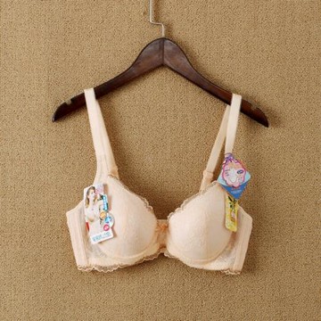 正品臺灣產調整型文胸罩蕾絲聚攏收副乳軟鋼圈內衣中厚7971