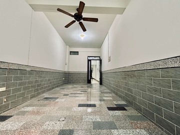 ★內惟車站｜美術館綠園道｜全屋翻新精品透天☆｜高雄市鼓山區建榮路