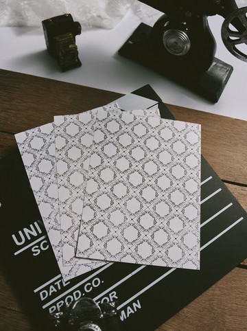 Maxim 壁紙：金色寂靜