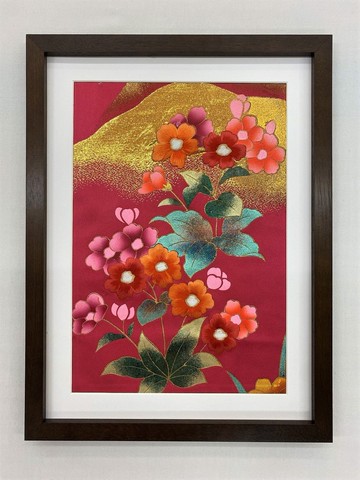 以日式色打掛和服製作的藝術掛畫 刺繡和服 和風現代 和風擺設