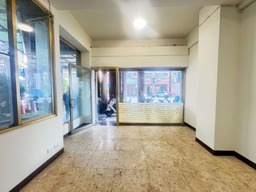 崇蘭學區1+2+3新整樓店 交通方便 鑽石地段｜屏東縣屏東市廣東路