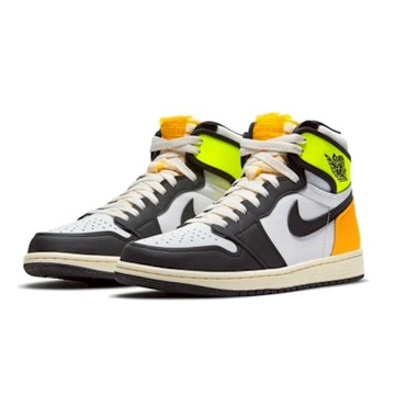 Nike Air Jordan 1 OG Volt Gold 黃橙 休閒鞋 男鞋 555088-118