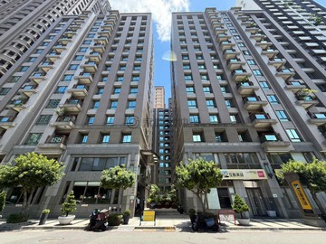 正農十六學校旁採光標準方正大兩房｜高雄市鼓山區富農路