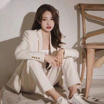 通勤女裝西裝套裝女秋季2023新款高級感炸街輕熟褲子兩件套職業裝