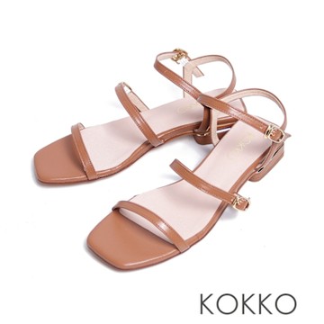 KOKKO簡約時髦多條帶低跟涼鞋棕色
