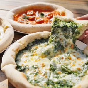 琉球ピザ エンゾ アーサークリームピザ 4枚 pizzeria da ENZO