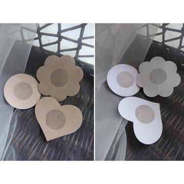 【粉紅菲菲】無紡布防凸點乳頭貼透氣乳頭保護 三種款式 心形圓形梅花隱形胸貼 乳貼 胸貼 59-0009