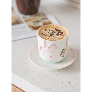 原來是泥可愛立體旋轉木馬創意陶瓷水杯咖啡杯帶碟馬年高顏值家用