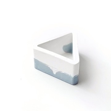 (預購) 莫蘭迪藍系列 | 小三角形雙色漸層水泥盆器