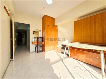 【商區市中心金套房】超便宜單身貴族最愛｜高雄市前金區中華三路