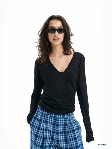 Two little guys* 24秋冬V領堆積感褶皺雙層天絲長袖T恤-Misaki精品