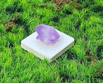 天然可愛夢幻漸層紫骨幹水晶 紫水晶 療癒 招財 智慧 財運 開運