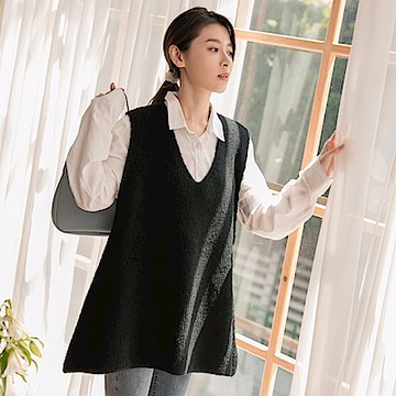 知性質感寬鬆V領長版毛衣/背心-OB大尺碼
