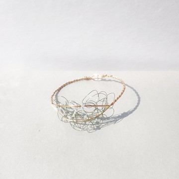 金屬扭花鐲-思緒 淡綠結晶款