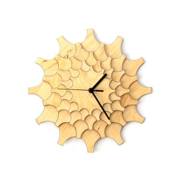 Cogwheel - 由雷射切割膠合板製成的獨特時尚掛鐘