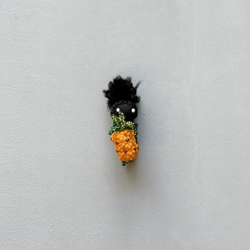 珠飾胸針 Little Traveler Pineapple