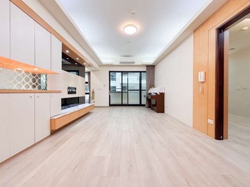 正三房平車-超夯亞灣區31期社區稀有釋出｜高雄市前鎮區光華三路