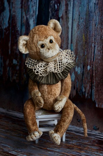 泰迪猴子 ChiChi 用複古毛絨收藏藝術家玩具創作