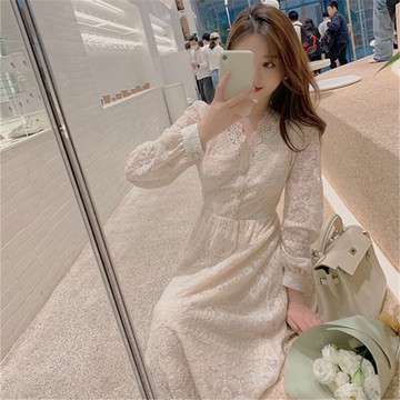 2021早秋季新款法式初戀甜美蕾絲打底長裙輕奢名媛氣質收腰連衣裙