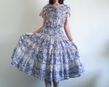 復古 70 年代藍色和紫色碎花棉質連衣裙  植物印花連衣裙