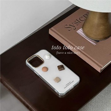 ins秋冬立體寶石配飾手機殼適用16promax蘋果14/15promax新款氣質奶白色14promax防摔保護套15/16小眾高級感