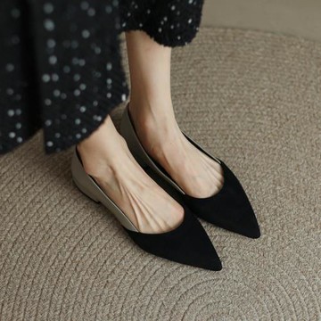 大碼低跟單鞋女41一43春秋百搭尖頭小香風平跟女鞋淺口絨面平底鞋